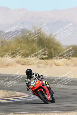 media/Dec-07-2025-CVMA (Sun) [[3e7d2de5dc]]/Race 9-Formula UL Shootout/